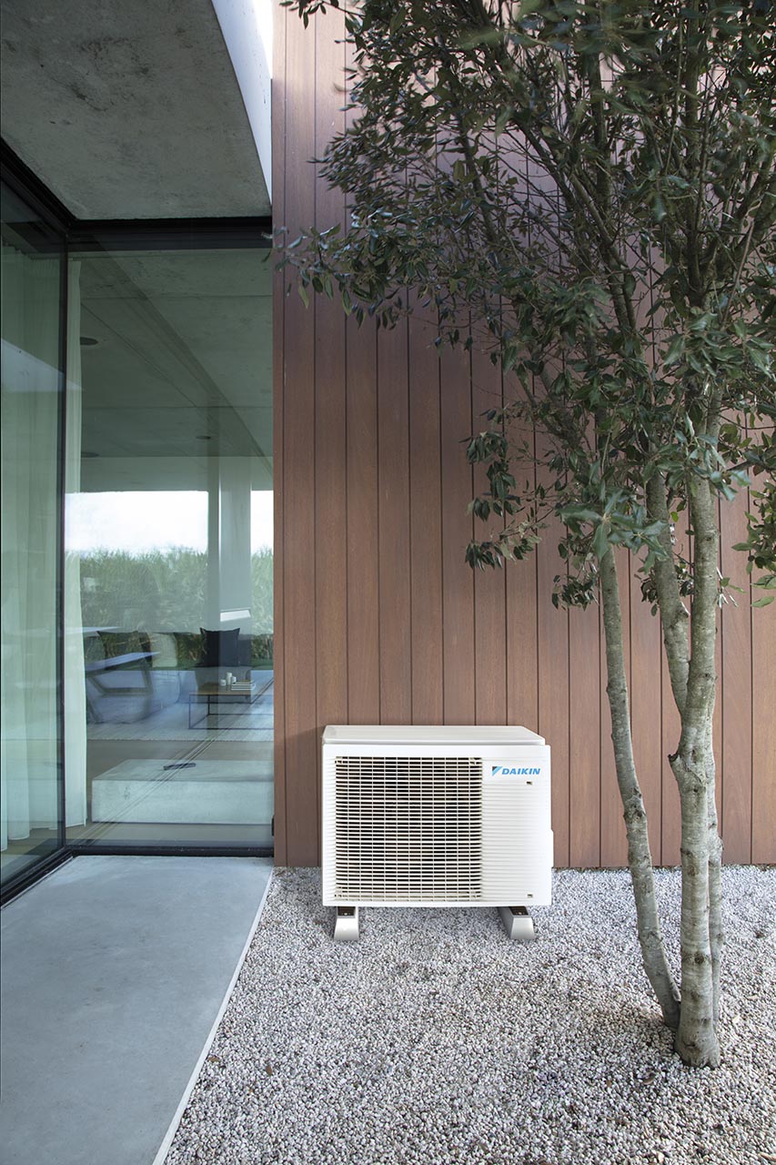 DAIKIN Emura RXJ20A9 other