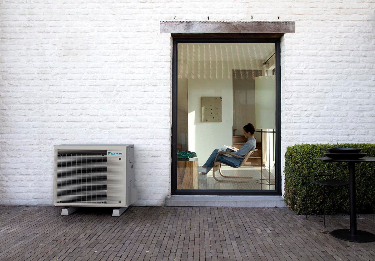 DAIKIN Emura RXJ50A9 other